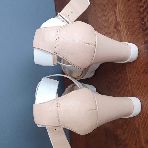 Italian wedge  sandals - Picture 6 of 16